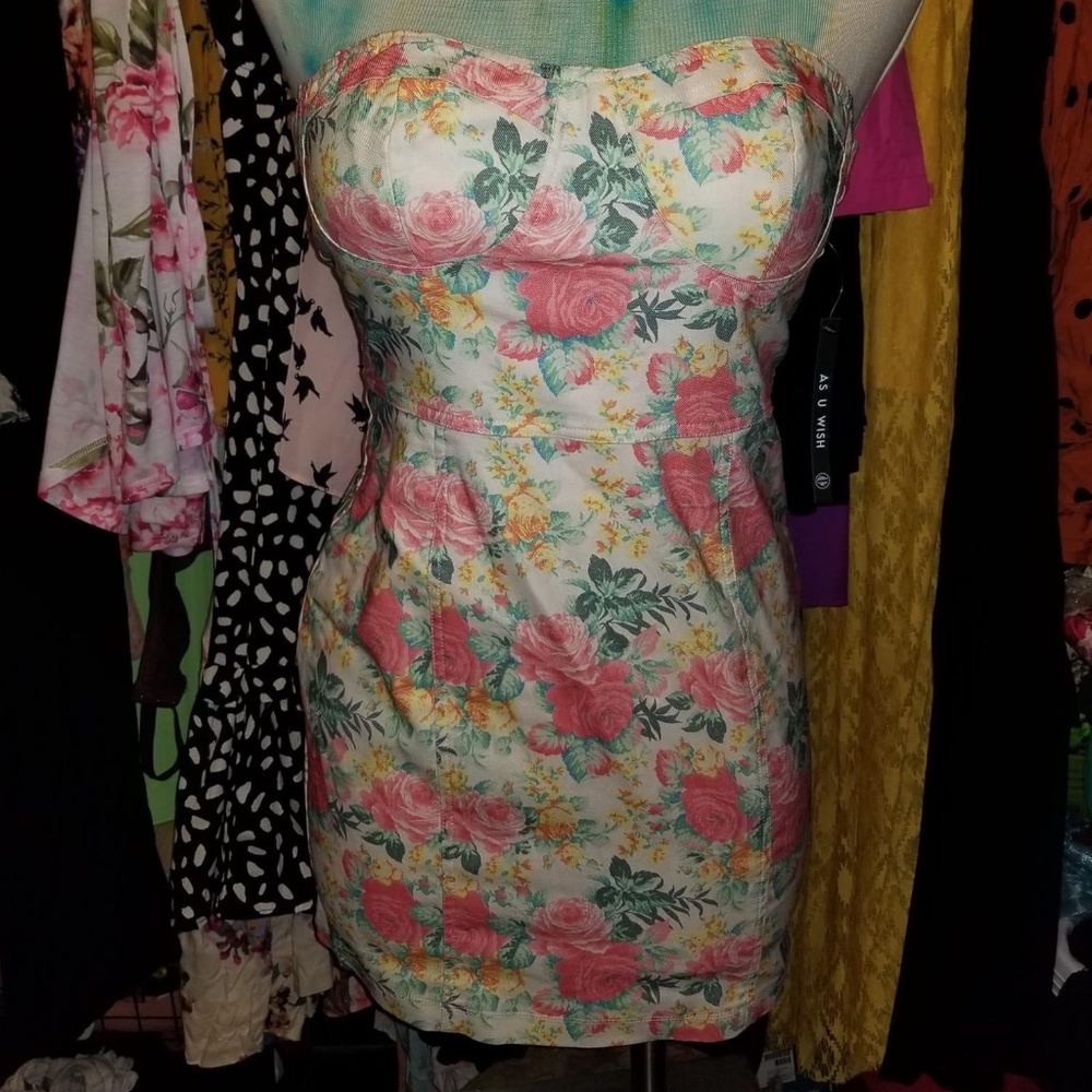 Strapless retro style dress with pockets AS U WISH  NWT